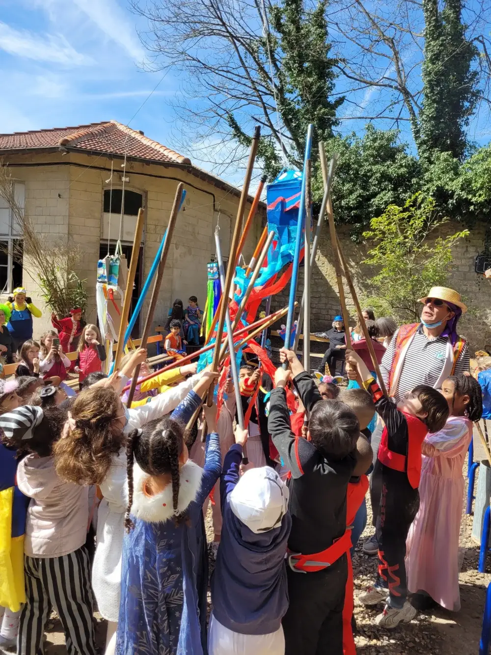 Carnaval Piniata des GS
